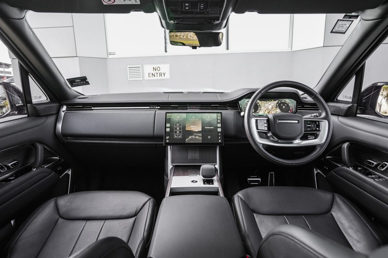 2024 Land Rover Range Rover P530 Autobiography... image 4