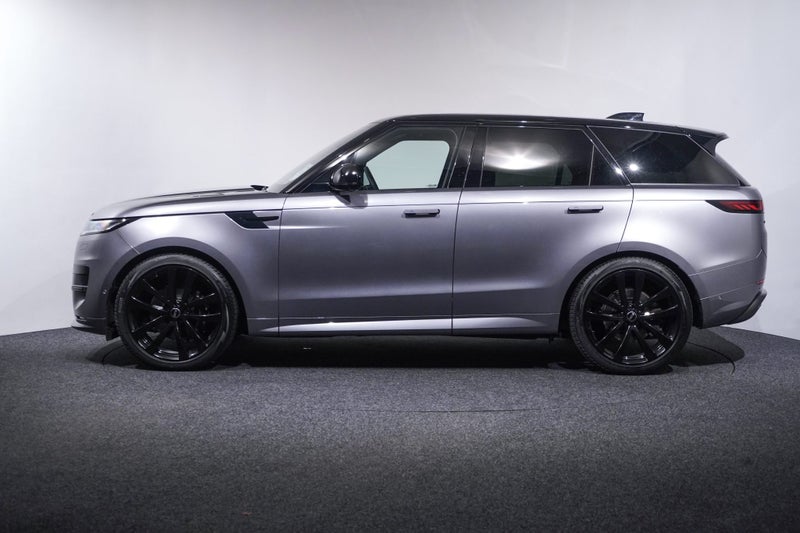 2024 Land Rover Range Rover Sport D350 DYNAMIC... image 4