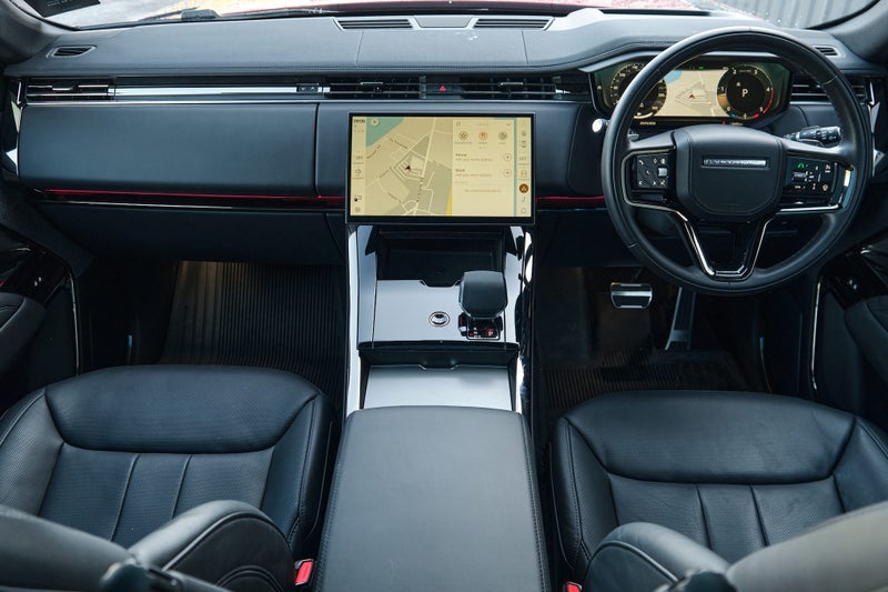 2024 Land Rover Range Rover Sport D350 Dynamic HSE image 4