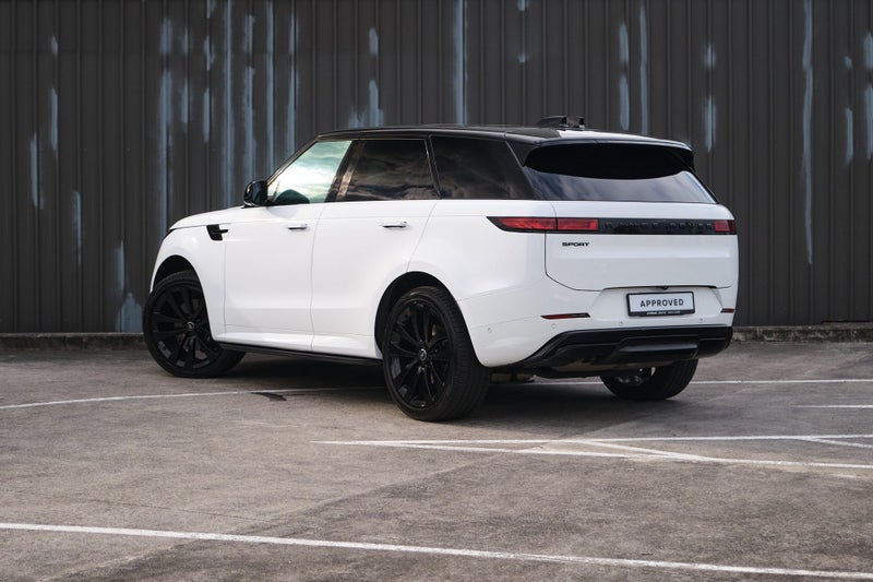 2024 Land Rover Range Rover Sport D350 Dynamic HSE image 2