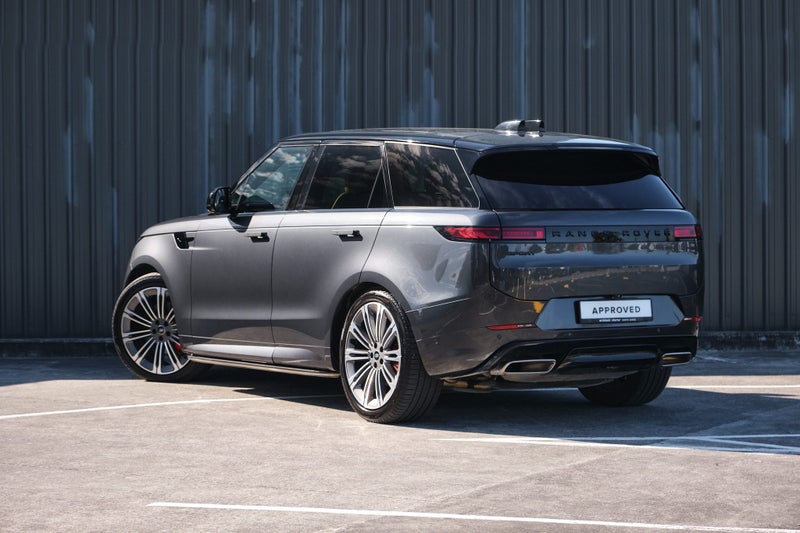 2024 Land Rover Range Rover Sport P400 Dynamic HSE image 2