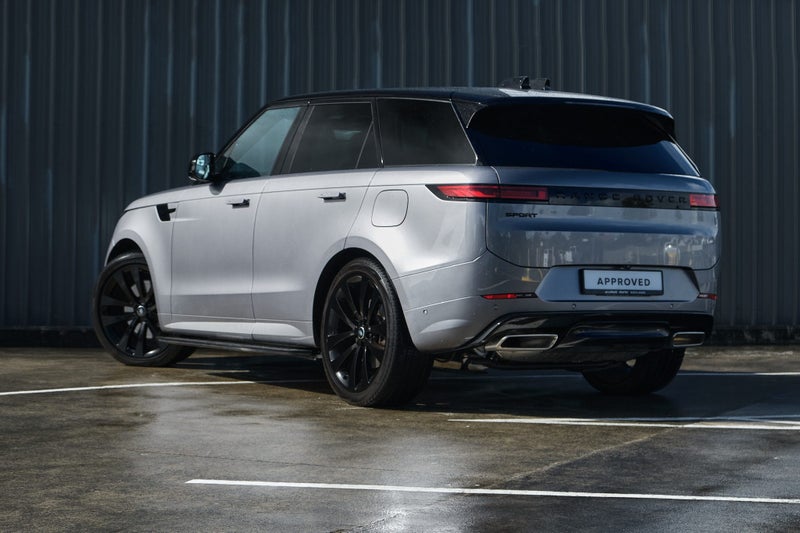 2024 Land Rover Range Rover Sport P460e Dynamic... image 2