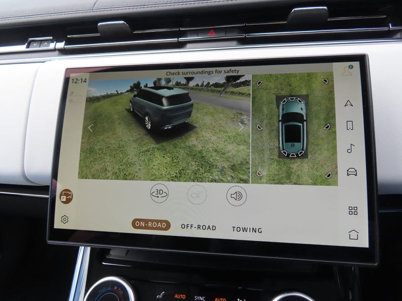 2024 Land Rover Range Rover Sport P460e Dynamic SE image 3