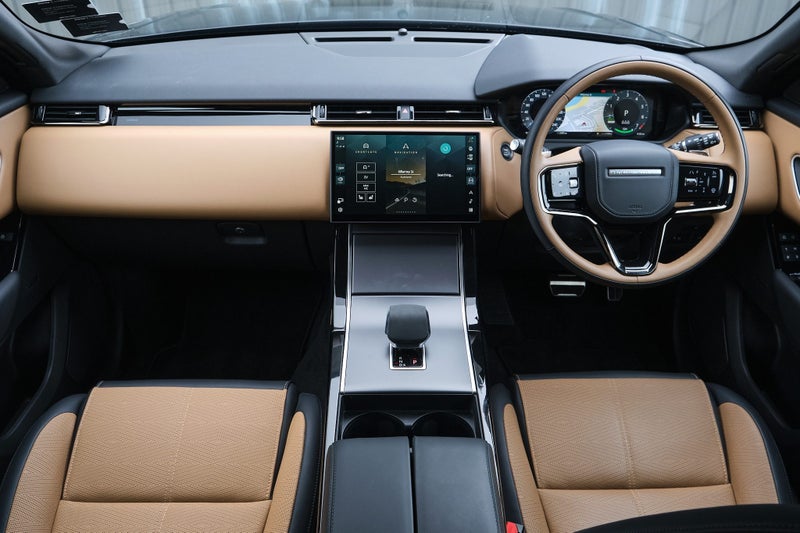 2024 Land Rover Range Rover Velar P400e Dynamic... image 5