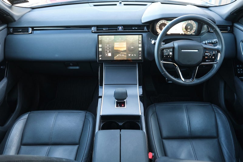 2024 Land Rover Range Rover Velar P400e Dynamic SE image 5