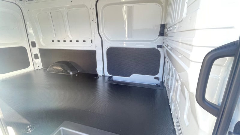 2024 LDV Deliver 9 E Bigger 51.5kW/h image 5