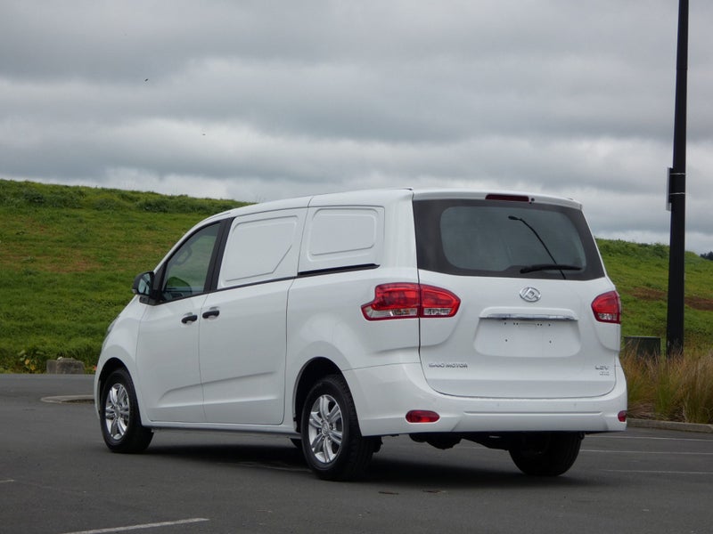 2024 LDV G10 Cargo Diesel Auto image 5