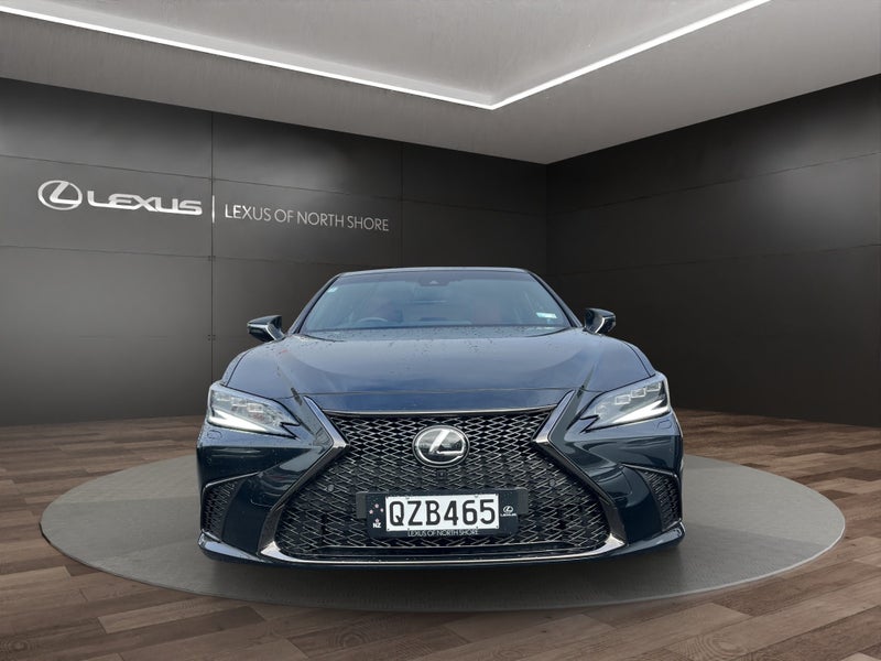 2024 Lexus ES 300h F Sport 2.5L Hybrid 2WD Sedan image 2