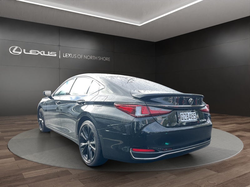 2024 Lexus ES 300h F Sport 2.5L Hybrid 2WD Sedan image 5