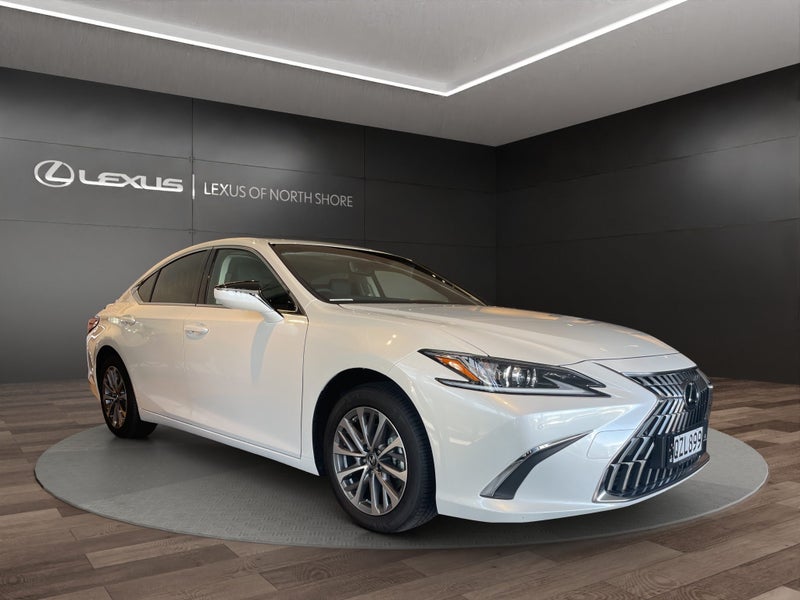 2024 Lexus ES 300h Premium 2.5L Hybrid 2WD Sedan image 1