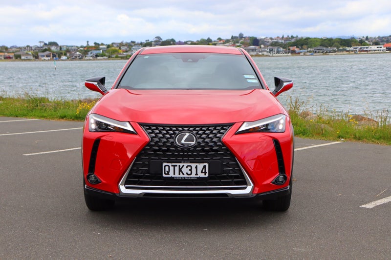 2024 Lexus UX 300e UX300EBEV FWD SUV/5D/5S (MFF... image 2