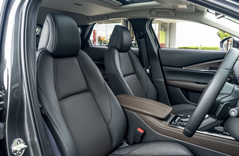 2024 Mazda CX-30 TAKAMI 2.0 Skyactiv X AWD image 5