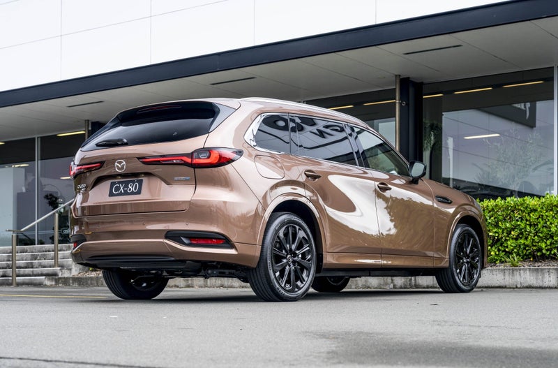2024 Mazda CX-80 SP PHEV AWD 8AT image 2