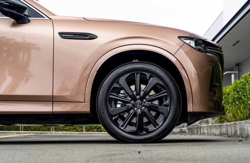 2024 Mazda CX-80 SP PHEV AWD 8AT image 4