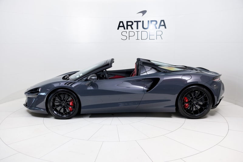 2024 McLaren Artura Spider image 5