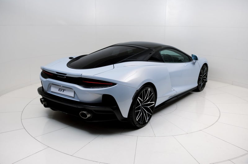 2024 McLaren GT image 3