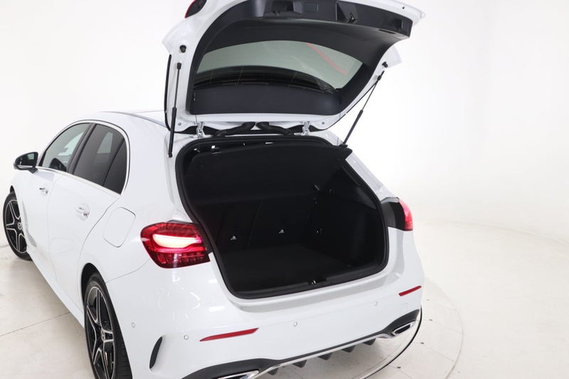 2024 Mercedes-Benz A 250 4MATIC HATCH image 5