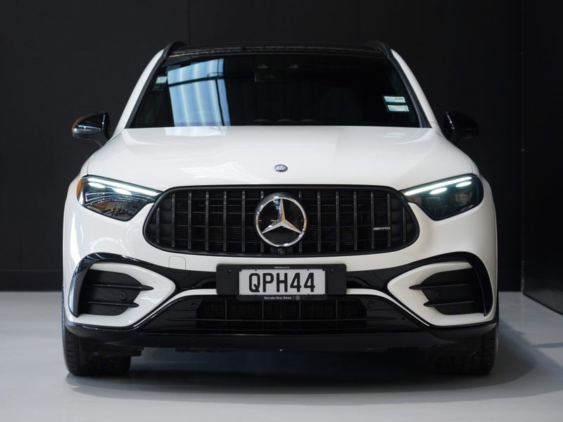 2024 Mercedes-Benz GLC 63 S AMG 4Matic SUV image 4