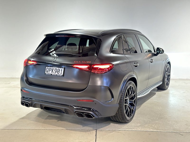 2024 Mercedes-Benz GLC 63 S GLC63 S E PERFORMANCE image 3