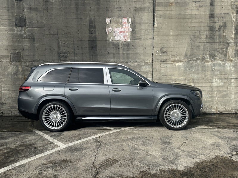 2024 Mercedes-Benz GLS GLS 600 MAYBACH image 2