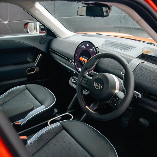 2024 MINI Aceman E Classic image 3
