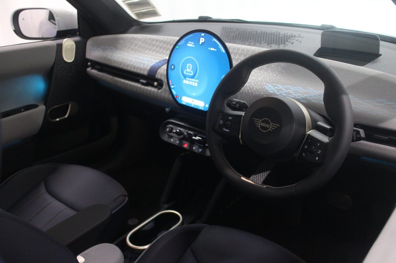 2024 MINI Hatch Se image 5