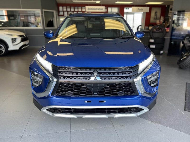 2024 Mitsubishi Eclipse Cross Cross PHEV XLS 4W... image 2