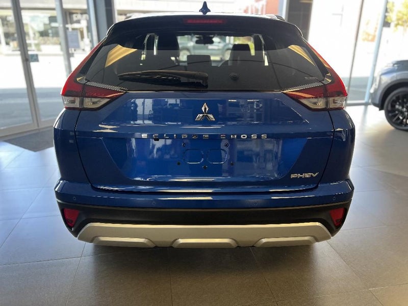 2024 Mitsubishi Eclipse Cross Cross PHEV XLS 4W... image 5