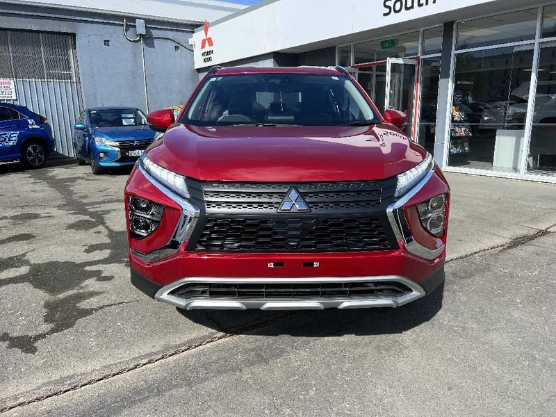 2024 Mitsubishi Eclipse Cross Cross PHEV XLS 4W... image 2