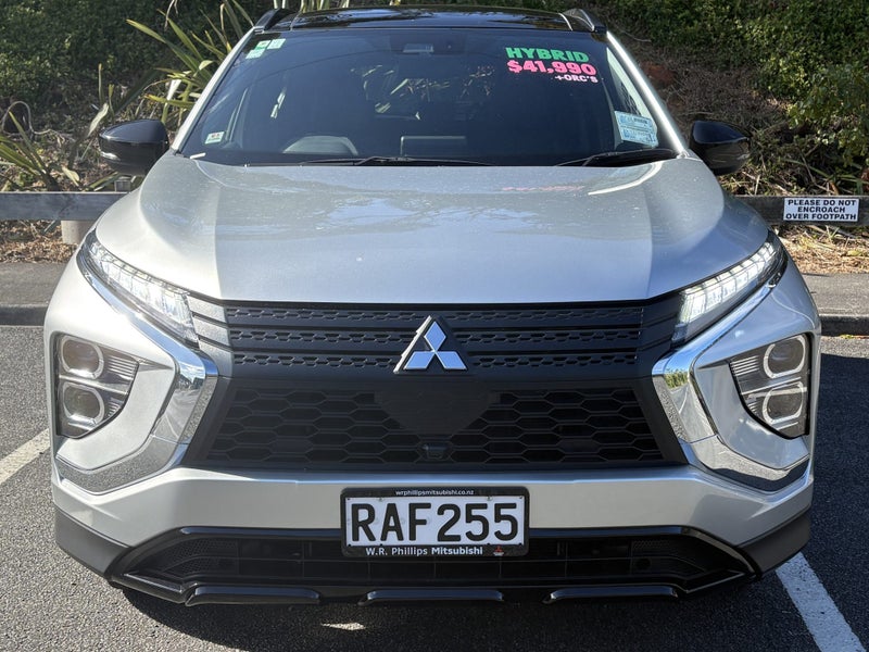2024 Mitsubishi Eclipse Cross PHEV SPORT 4WD image 3