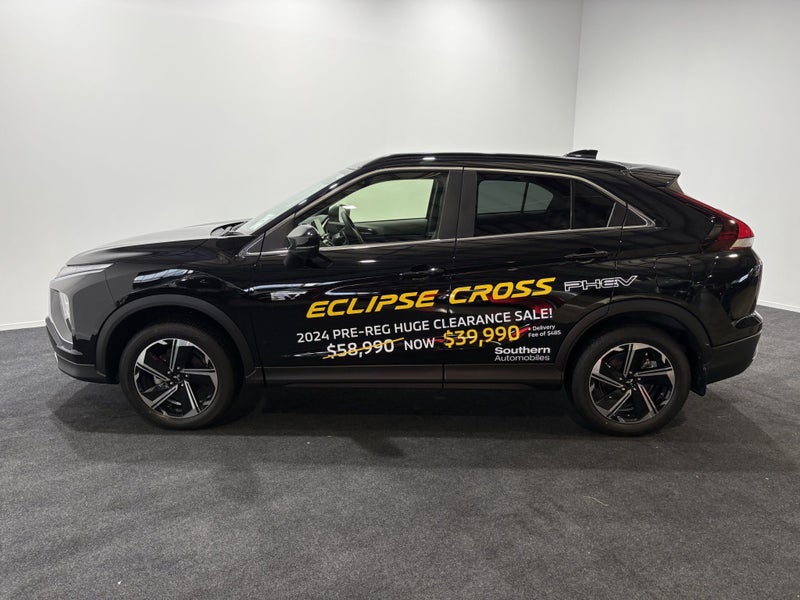 2024 Mitsubishi Eclipse Cross PHEV XLS 4WD image 4