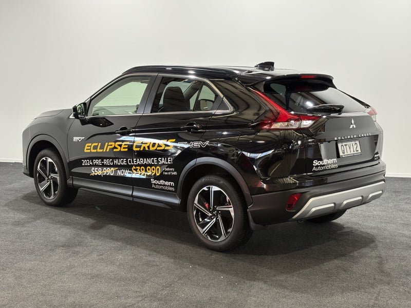 2024 Mitsubishi Eclipse Cross PHEV XLS 4WD image 5