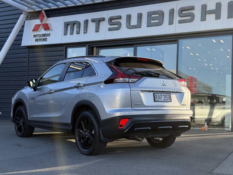 2024 Mitsubishi Eclipse Cross Sport Phev AWD image 3