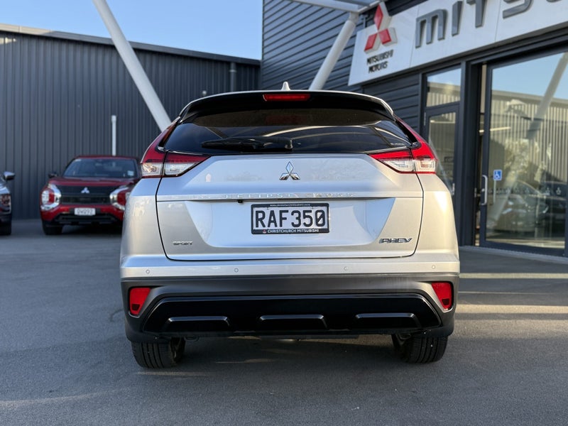 2024 Mitsubishi Eclipse Cross Sport Phev AWD image 4
