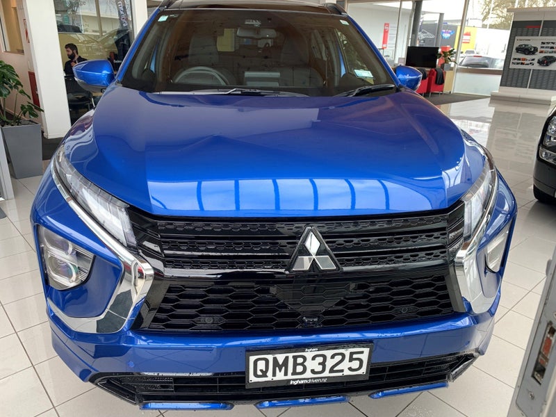 2024 Mitsubishi Eclipse Cross VRX 1.5PT/8CVT image 3