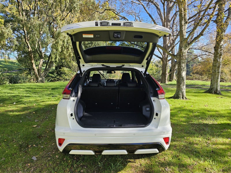 2024 Mitsubishi Eclipse Cross VRX PHEV/4WD/AT image 5