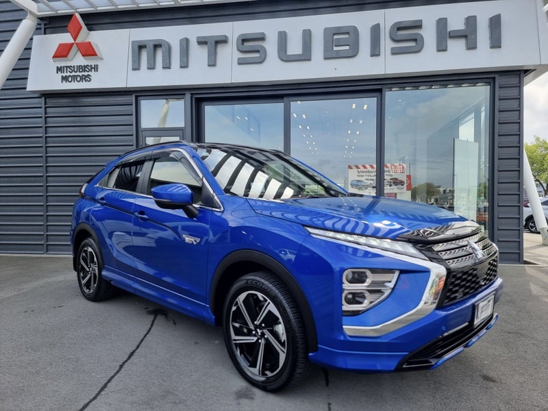 2024 Mitsubishi Eclipse Cross VRX PHEV AWD image 1