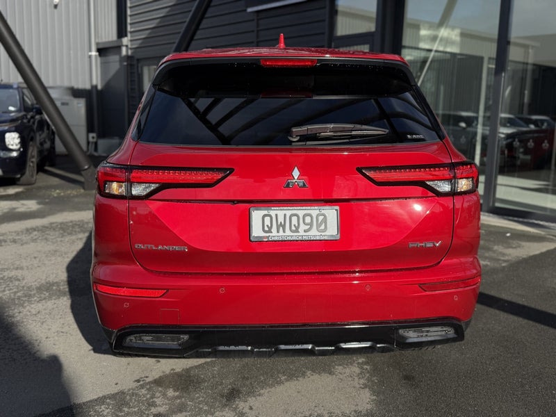 2024 Mitsubishi Outlander SPORT PHEV AWD image 5