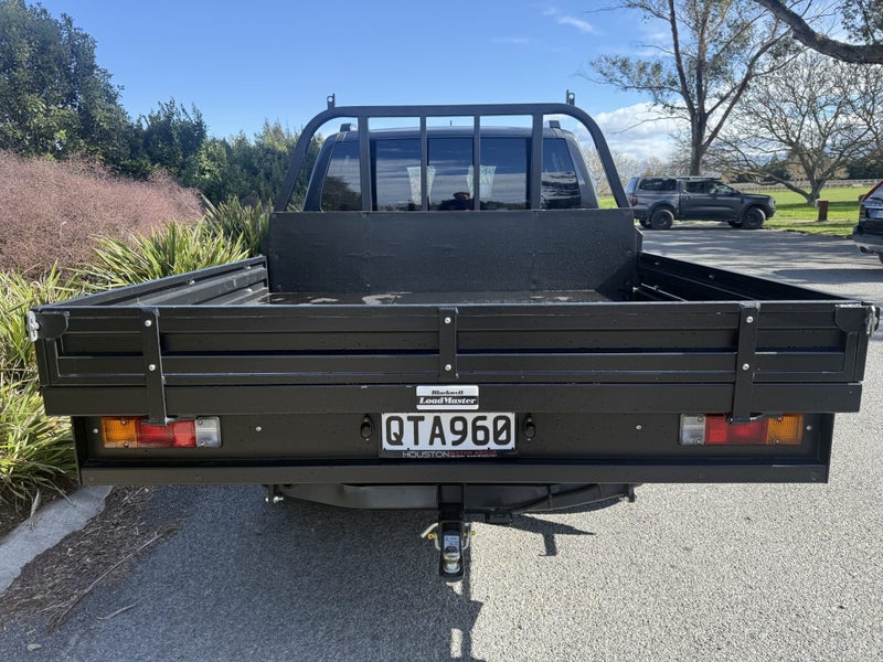 2024 Mitsubishi Triton DC CH 2.4D VRX 4WD 6AT image 3