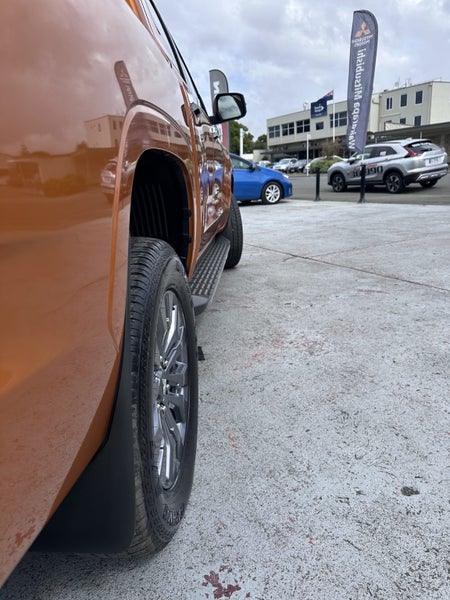 2024 Mitsubishi Triton DC GLX-R 4WD 6At image 5