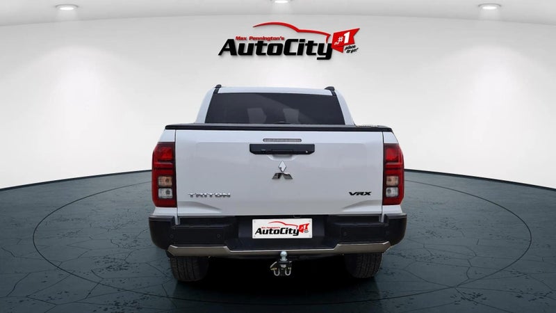 2024 Mitsubishi Triton Dc Vrx 4Wd 6At 2.4Dt image 4