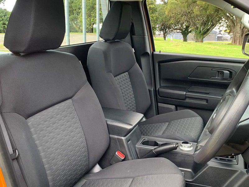 2024 Mitsubishi Triton GLX 4WD Single Cab Chass... image 3