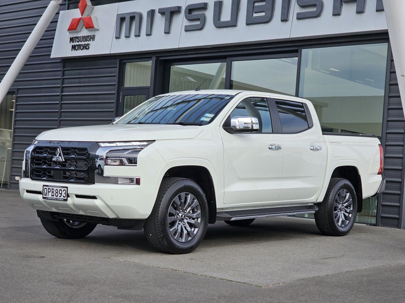 2024 Mitsubishi Triton GLX-R 4WD 2.4D image 4