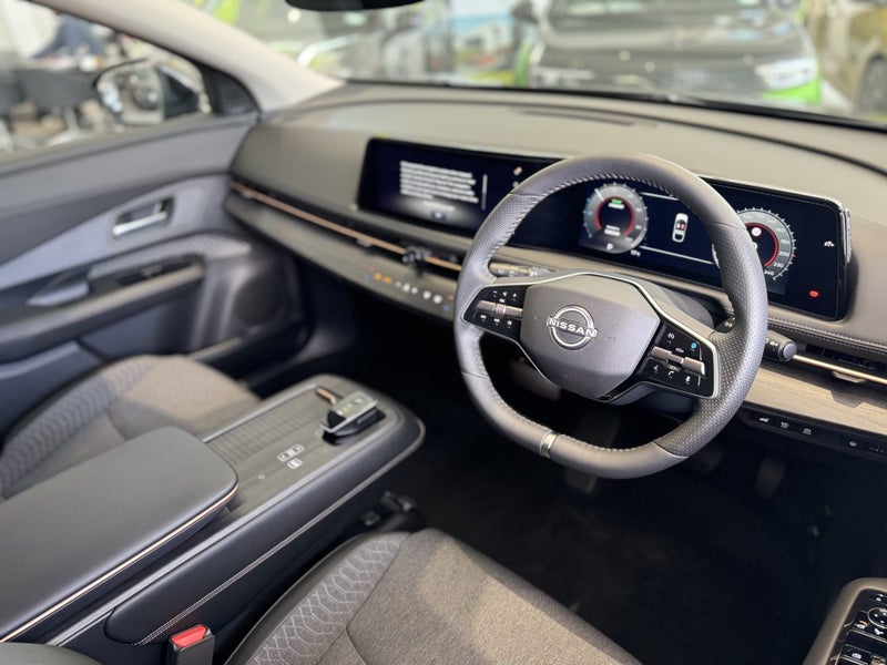 2024 Nissan Ariya Advance 63Kwh/Ev image 2