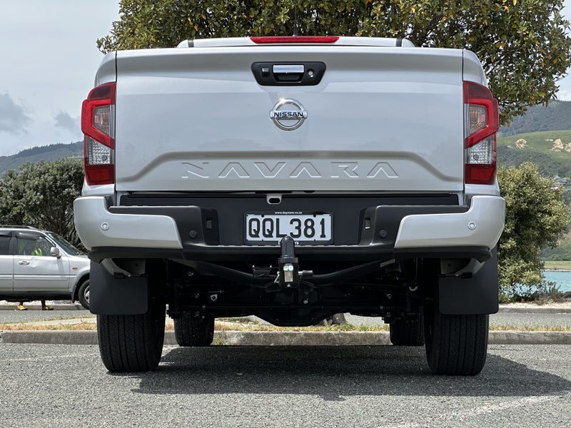 2024 Nissan Navara ST-X 4WD D/C Auto image 5