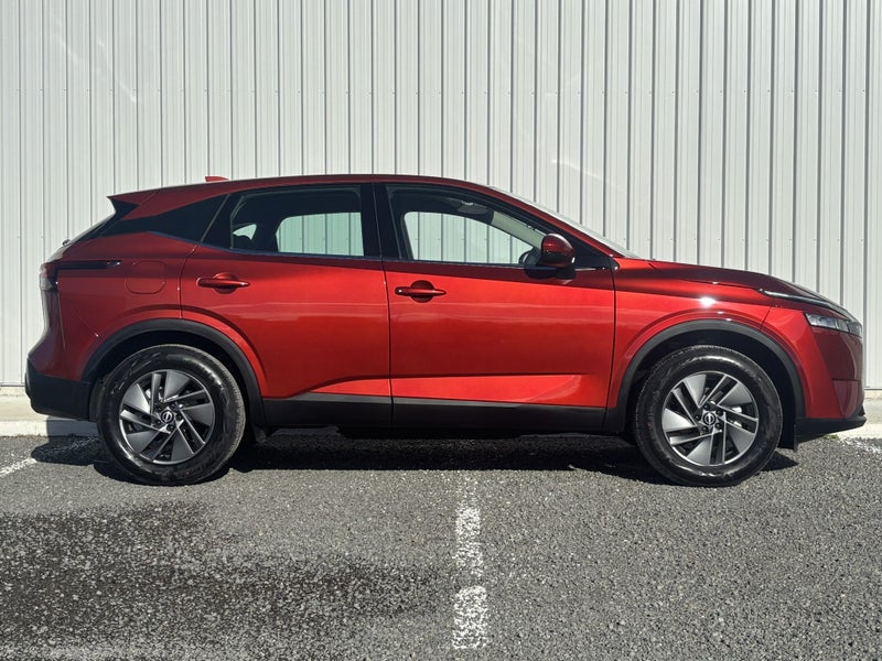2024 Nissan Qashqai ST image 2