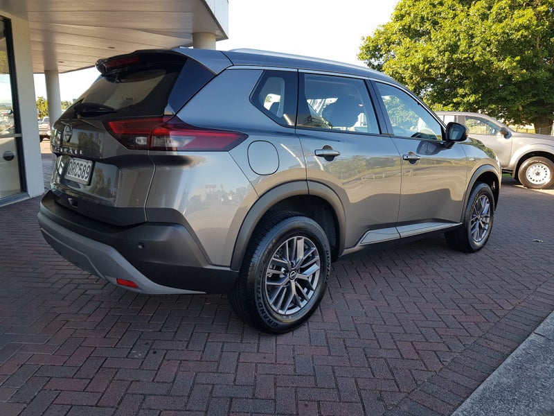2024 Nissan X-Trail ST 4WD 7 Seater image 5