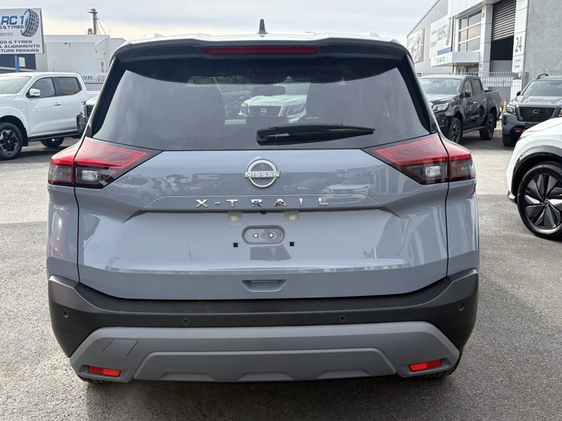 2024 Nissan X-Trail ST-L 4WD 7 Seater image 4