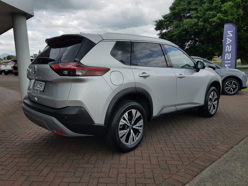 2024 Nissan X-Trail ST-L 4WD 7 Seater image 3