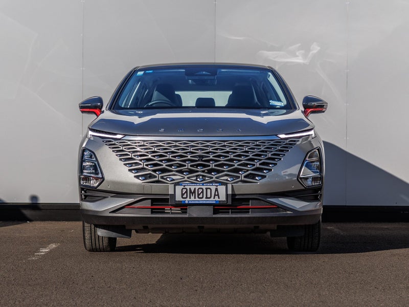 2024 Omoda C5 EX 1.5L PETROL TURBO image 2